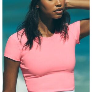 Alosoft Crop Finesse Short Sleeve